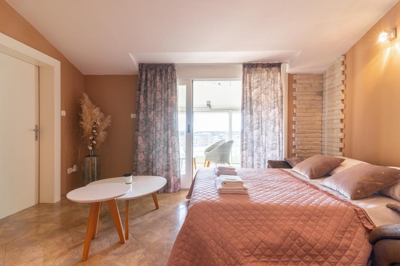 Deluxe Suite Bambi With Panoramic View Zadar Dış mekan fotoğraf