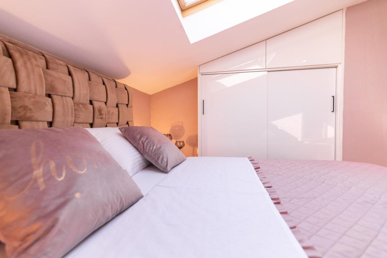 Deluxe Suite Bambi With Panoramic View Zadar Dış mekan fotoğraf