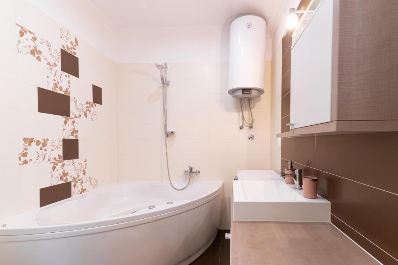 Deluxe Suite Bambi With Panoramic View Zadar Dış mekan fotoğraf