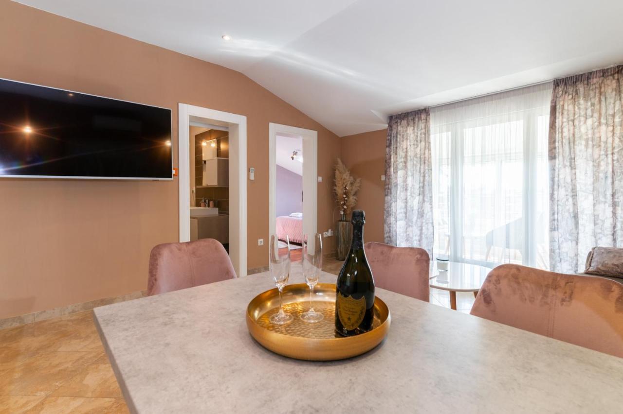 Deluxe Suite Bambi With Panoramic View Zadar Dış mekan fotoğraf